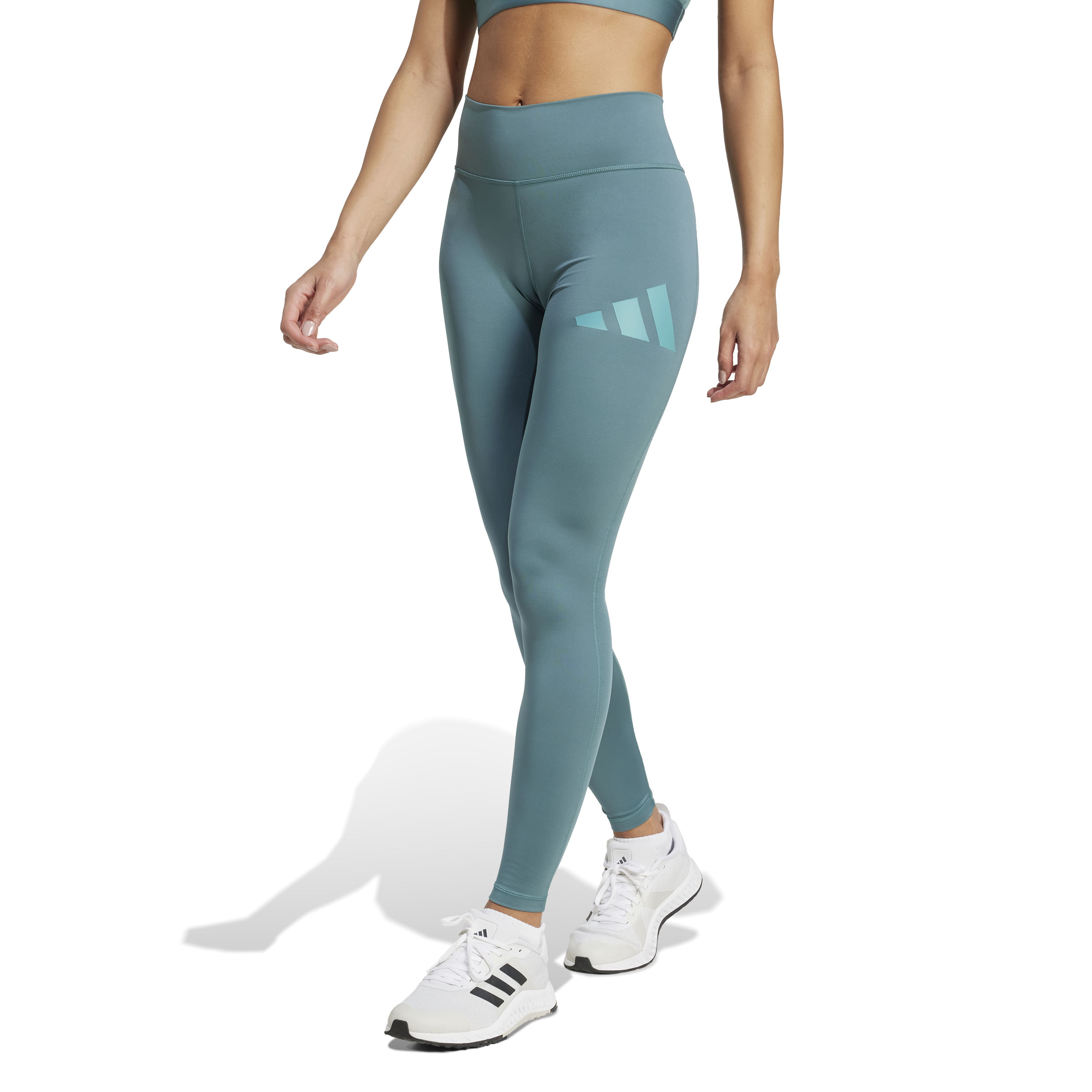 JX4756_2_APPAREL_On Model_Standard View_white